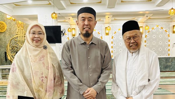 9月20日、ディディン・ハフィドゥディン教授（インドネシア国家ザカート管理庁元長官）と会いました！